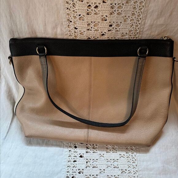 COACH F57210 TYLER Large TOTE IN COLORBLOCK LEATHER EUC Pebble Leather - Picture 2 of 4